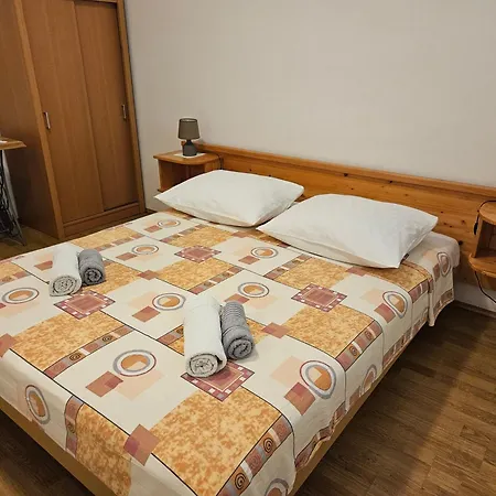 Apartment Tatjana Rab Town